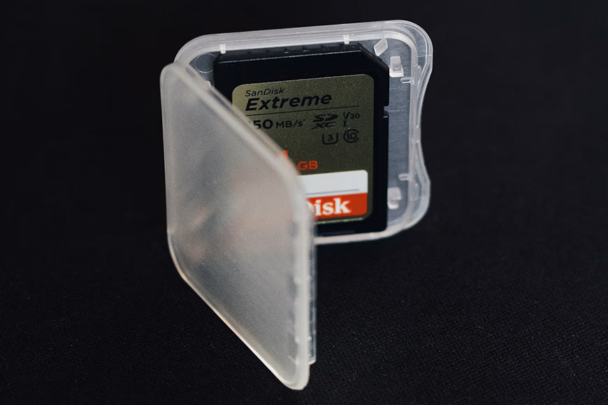 https://shotkit.com/wp-content/uploads/2026/03/shri-sandisk-extreme.jpg